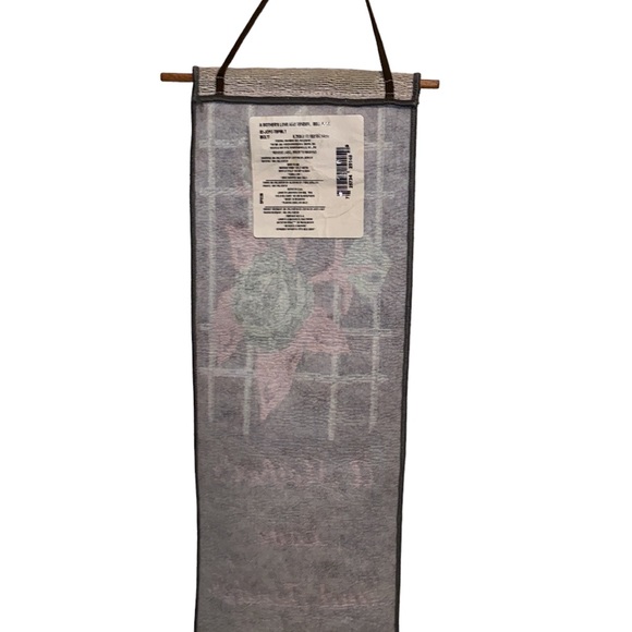 Vintage “A Mothers Love” Tapestry Bell Pull Roses Floral Made in the USA Decor - Picture 6 of 9